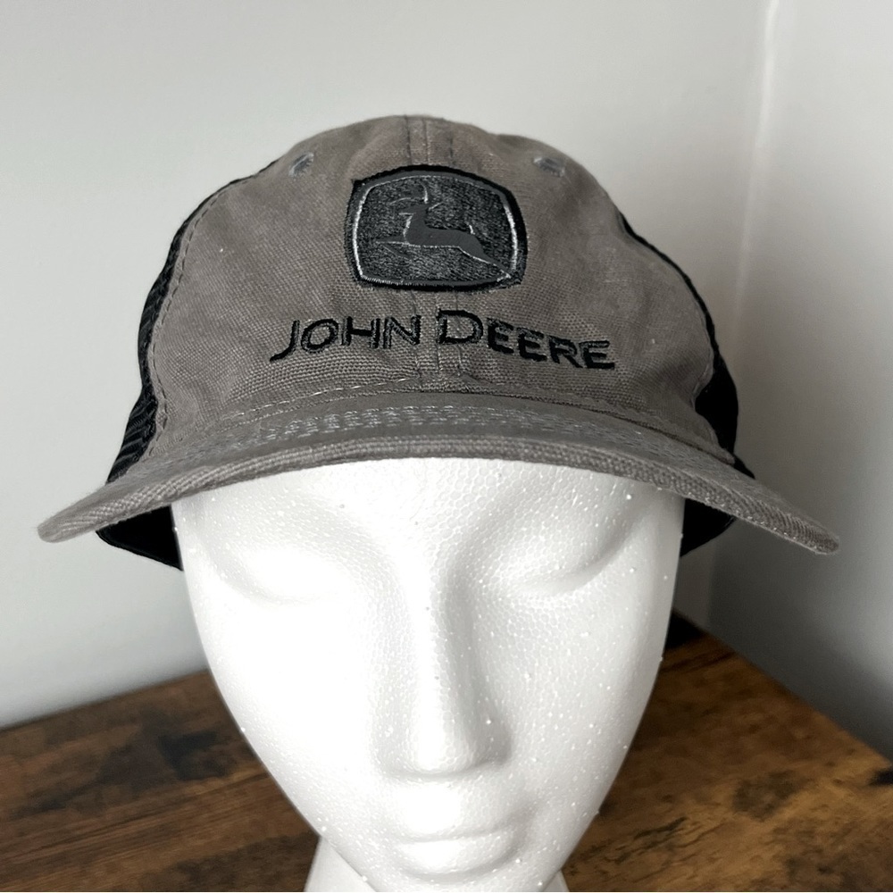 John Deere gray black canvas & mesh adjustable cap hat, OS.